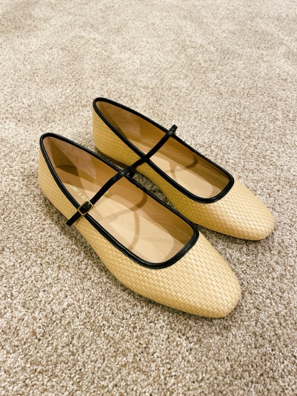 Veronica Beard Ellie Mary Jane Flats Women’s 8 Natural Raffia Black Trim NEW
